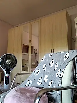 Cami Skinny online show from 08.06.26