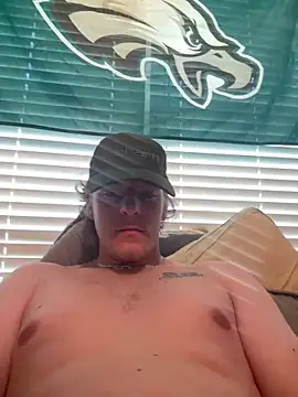 Snapshot of theycallmes3x chatting on 03.19.25 theycallmes3x online show from 03.19.25