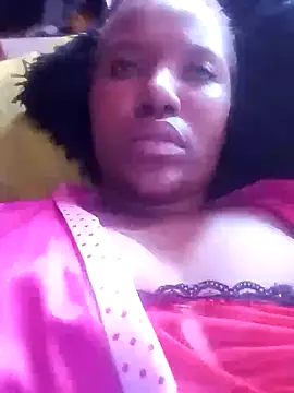 Snapshot of Coco_Nile chatting on 02.17.25 Coco Nile online show from 02.17.25