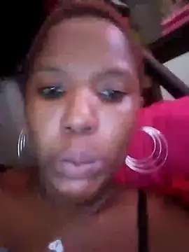 Snapshot of Coco_Nile chatting on 02.25.25 Coco Nile online show from 02.25.25