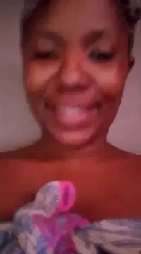 Snapshot of Coco_Nile chatting on 03.04.25 Coco Nile online show from 03.04.25