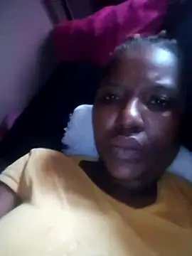 Snapshot of Coco_Nile chatting on 03.12.25 Coco Nile online show from 03.12.25