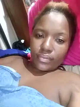 Snapshot of Coco_Nile chatting on 03.19.25 Coco Nile online show from 03.19.25