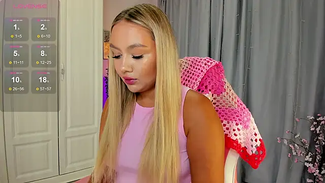  Loneve   online show from 09.18.25