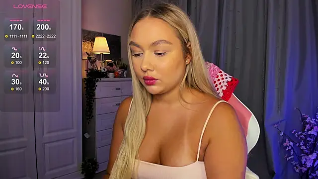  Loneve   online show from 10.11.25