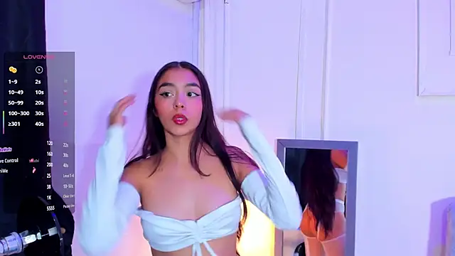 lanna brunette online show from 04.06.26