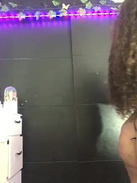 Snapshot of Anitta_bell chatting on 05.22.26 Anitta bell online show from 05.22.26