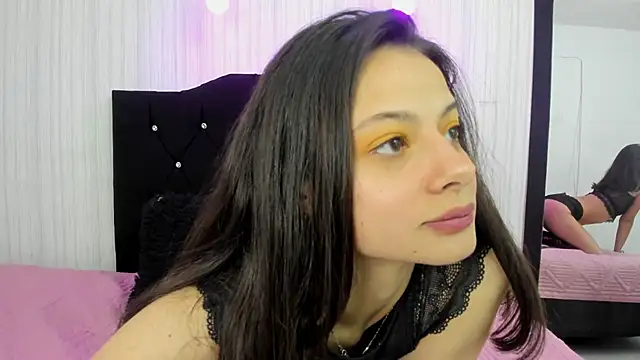 Snapshot of nicky_angel1 chatting on 02.26.25 nicky angel1 online show from 02.26.25