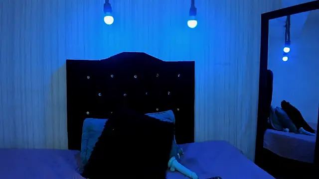 Snapshot of nicky_angel1 chatting on 03.08.25 nicky angel1 online show from 03.08.25