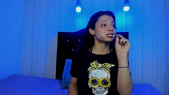 Snapshot of nicky_angel1 chatting on 03.09.25 nicky angel1 online show from 03.09.25