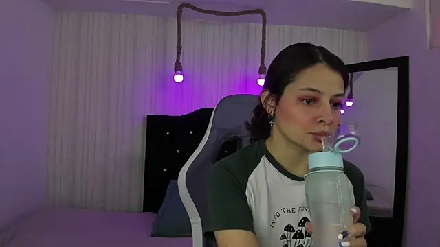 Snapshot of nicky_angel1 chatting on 01.17.26 nicky angel1 online show from 01.17.26