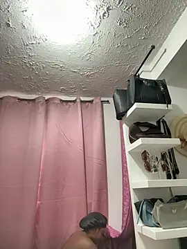 Daphnewalker   online show from 02.08.26