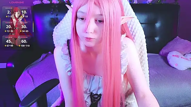 Snapshot of MizukiNoYoru chatting on 10.03.25 MizukiNoYoru online show from 10.03.25