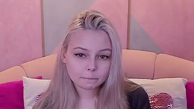 CLAIRE VOGT online show from 02.20.25