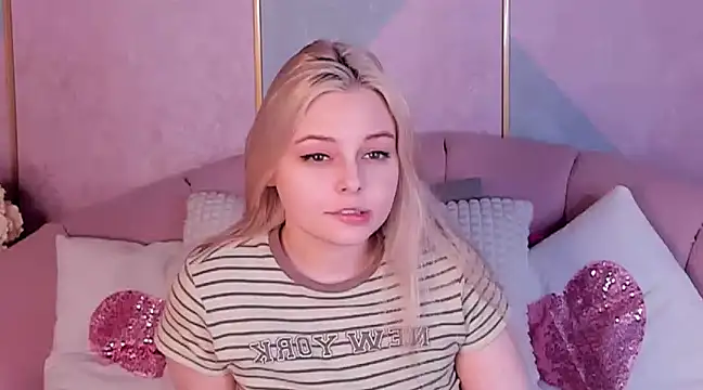 CLAIRE VOGT online show from 02.27.25