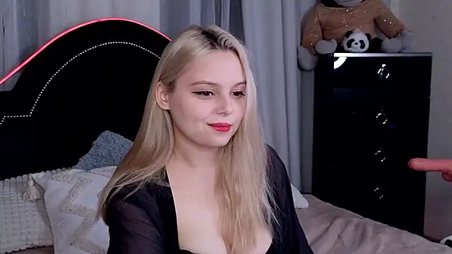 CLAIRE VOGT online show from 03.13.25