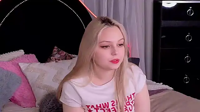 CLAIRE VOGT online show from 03.20.25