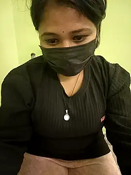 Snapshot of KEEP879_346 chatting on 11.26.25 KEEP879 346 online show from 11.26.25