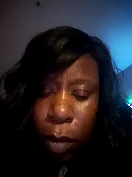 Jazmine-Valentine online show from 10.24.25