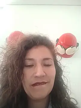 Snapshot of Cielo_carpentier69 chatting on 06.11.26 Cielo carpentier69 online show from 06.11.26