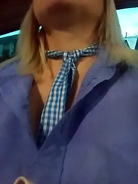 CandieGilson   online show from 11.26.25