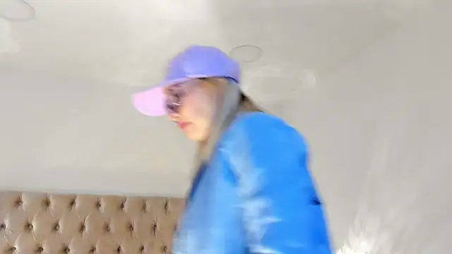 CandieGilson   online show from 12.18.25