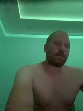 Krzysiekg123 online show from 10.20.25