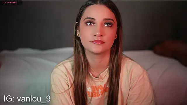 Vaniluu 9 online show from 09.08.25