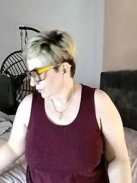 Pumabionda online show from 03.20.25