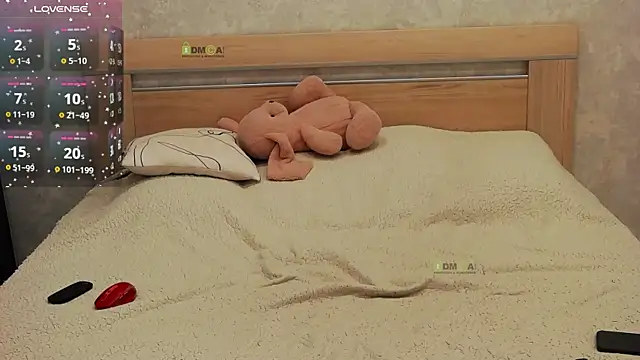 Rae Lindy online show from 11.26.25