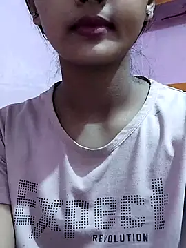 Snapshot of Queen_myra1 chatting on 02.13.25 Queen myra1 online show from 02.13.25