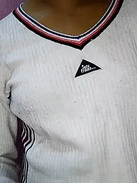 Snapshot of Queen_myra1 chatting on 02.15.25 Queen myra1 online show from 02.15.25