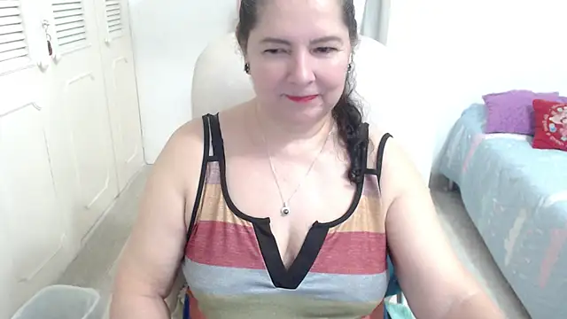 leonela 69 online show from 04.21.26