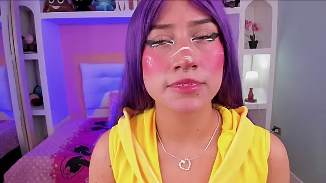 Snapshot of miss___megan chatting on 12.22.25 miss megan online show from 12.22.25