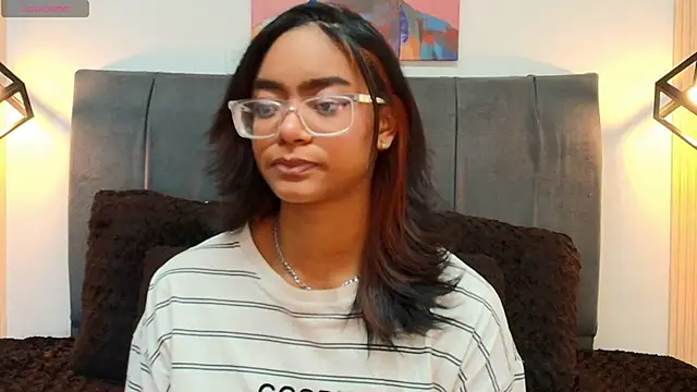 Snapshot of Alice_simmons chatting on 12.02.25 Alice simmons online show from 12.02.25