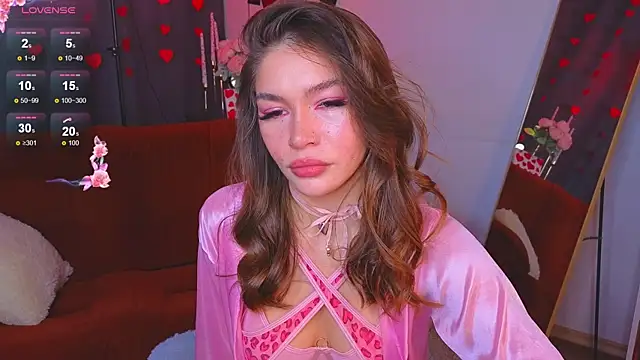 Caroline  Brown online show from 02.13.25