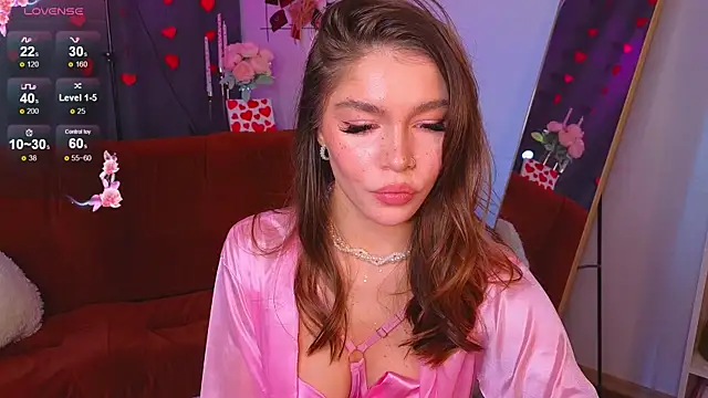 Caroline  Brown online show from 02.14.25