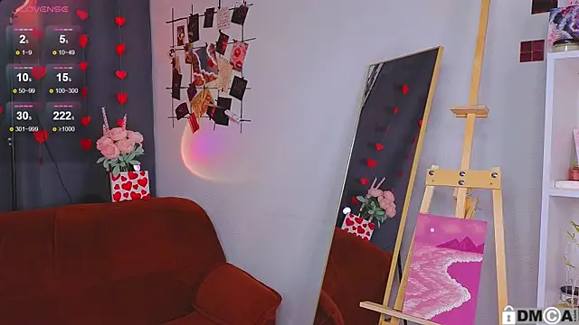 Caroline  Brown online show from 03.18.25