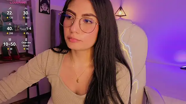 Miller Vanessa  online show from 10.13.25