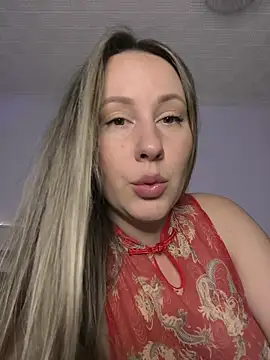 Snapshot of Mona_Plus chatting on 01.10.26 Mona Plus online show from 01.10.26