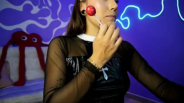 verosmit1 online show from 11.03.25