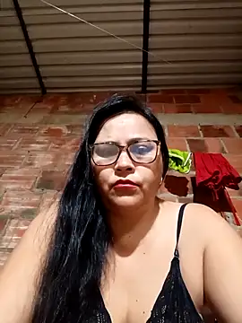 promiscuous-indecent-momm online show from 11.25.25