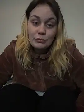 Snapshot of liess33 chatting on 02.27.26 liess33 online show from 02.27.26