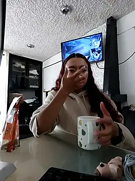 charlotte bluee online show from 10.07.25