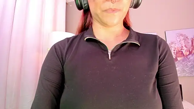 charlotte bluee online show from 07.07.26