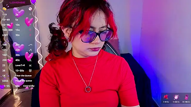 kristen tay online show from 10.12.25