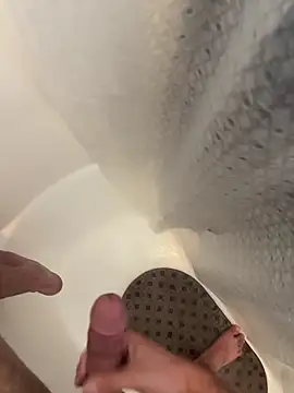 danyh2023 online show from 04.19.26