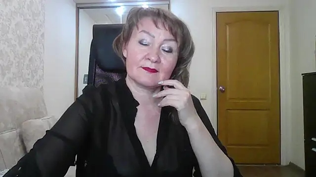 Victoria secrets  online show from 02.12.25