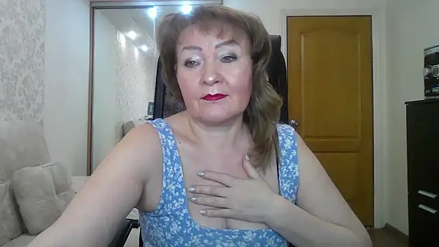 Victoria secrets  online show from 02.13.25