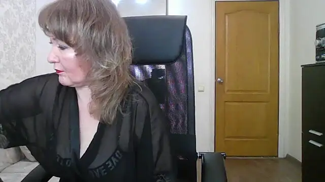 Victoria secrets  online show from 03.03.25